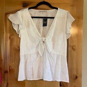 NWT Abercrombie Eyelet Tie Front Top